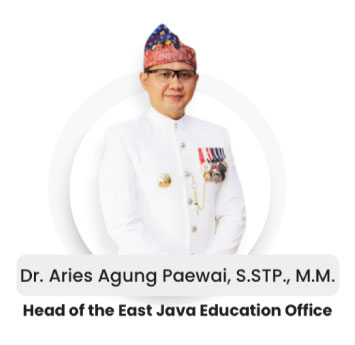 Dr. Aries Agung Paewai